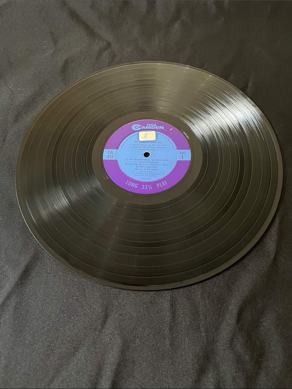 "The Sound of Christmas with The Three Suns" - Vintage Holiday Vinyl Record - Picture 3 of 4